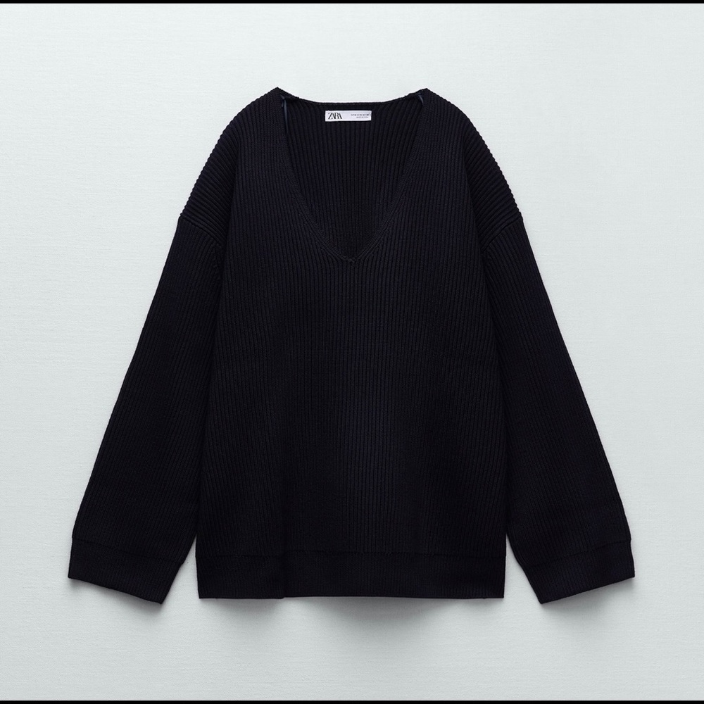 Zara Knit V neck sweater - Picture 5 of 6